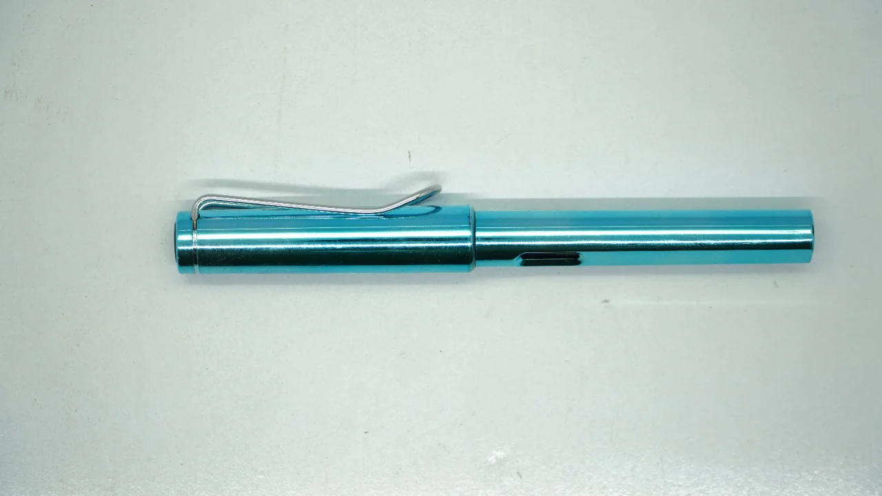Calligraphy fountain cutt pen for Arabic calligraphy ( Color and Design may vary ) - Image 4