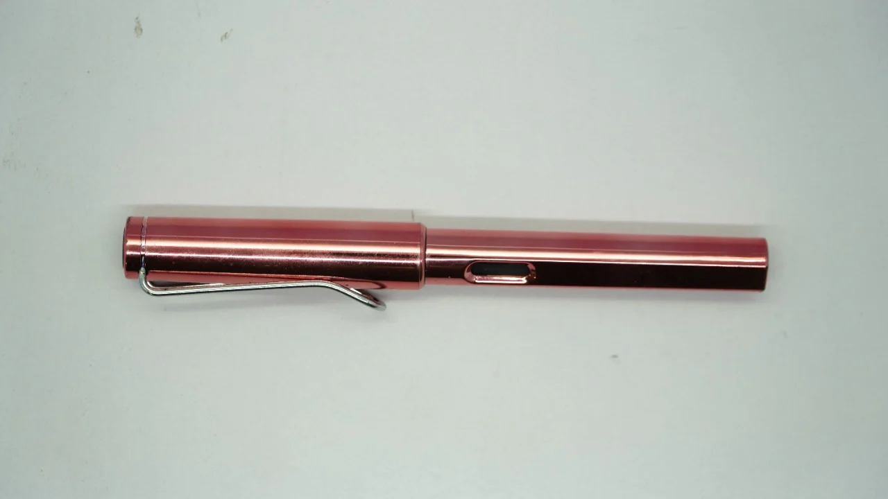 Calligraphy fountain cutt pen for Arabic calligraphy ( Color and Design may vary ) - Image 6
