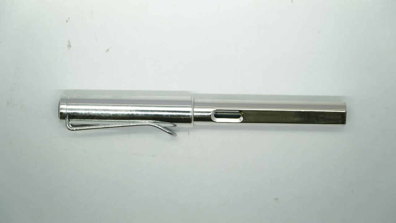 Calligraphy fountain cutt pen for Arabic calligraphy ( Color and Design may vary ) - Image 8